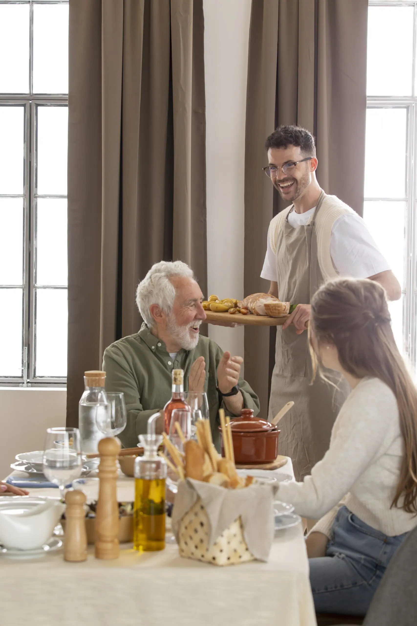 We deliver reliable and efficient age care and healthcare facilities catering.