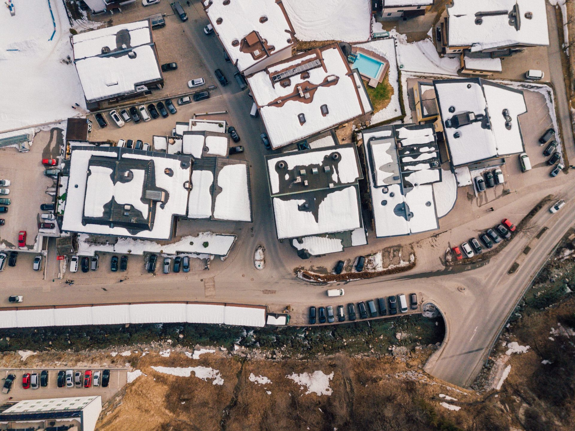FIFO mining camp accommodation managed by Cameron Facilities in regional Western Australia